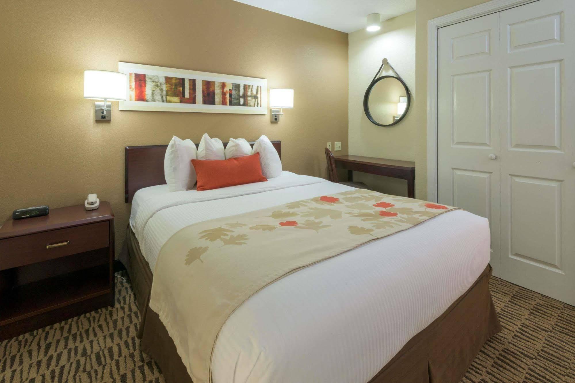 Mainstay Suites Hartford 梅里登 外观 照片
