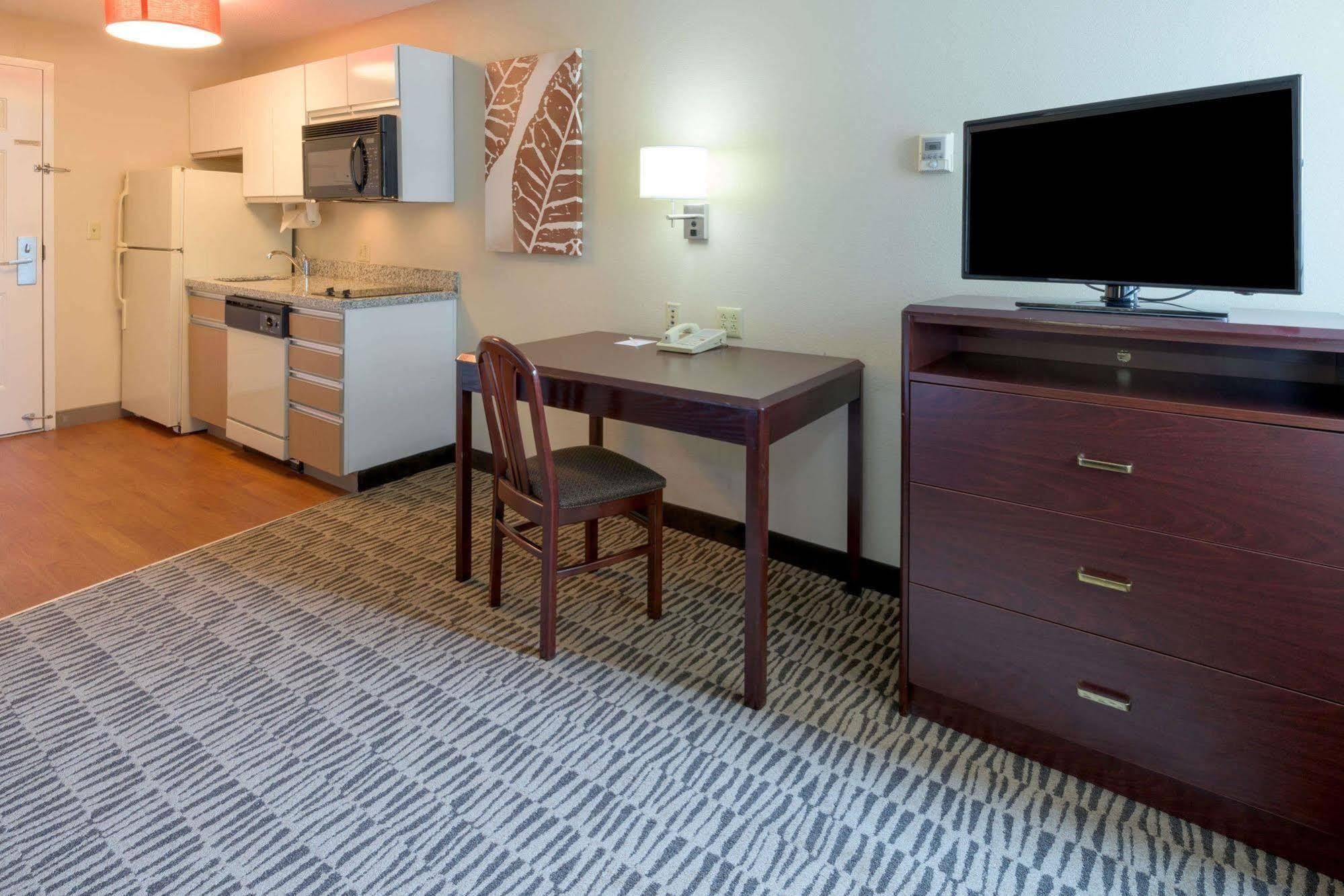 Mainstay Suites Hartford 梅里登 外观 照片